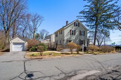 89 Coolidge Rd