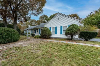 80 Nautical Ln 1