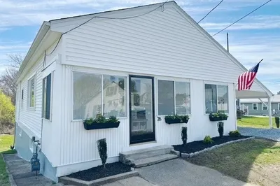 28 Wheatfield Ave