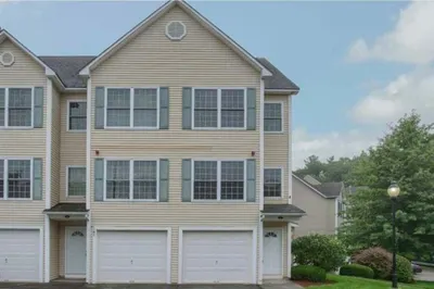 8 Intervale Ct #B