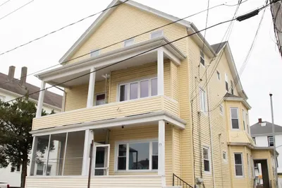 73 Wooley St 1
