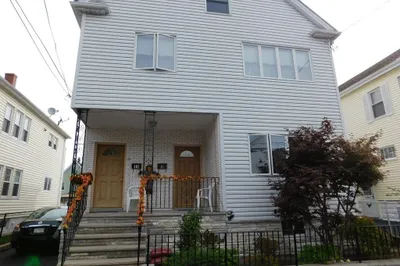 9 Chipman St #1