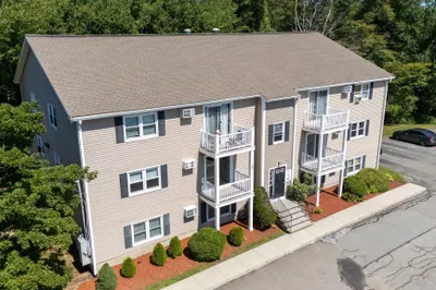 1585 Braley Rd #51 1