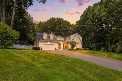 51 Mohawk Drive 1