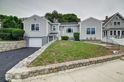 838 E Squantum St 1