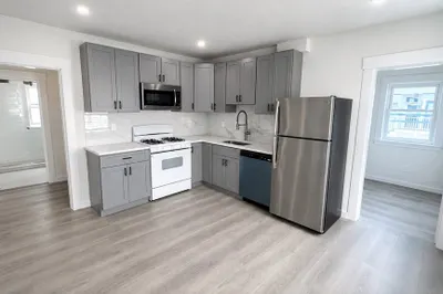17 Lowe St #1 1