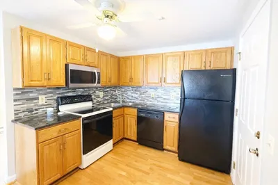 51 Alvarado Ave #204