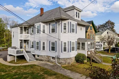 241-243 Broadway 1