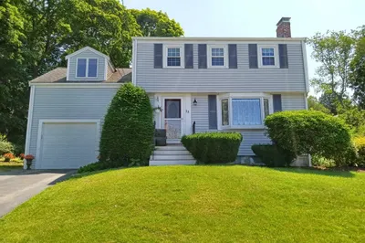 22 Governor Andrew Rd 1