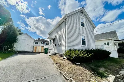 270 Derby Street