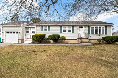20 Meadow Drive