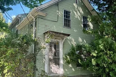 118 Old Groveland Rd