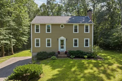 30 Lexington Drive 1