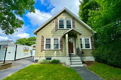 28 Patricia Ave 1