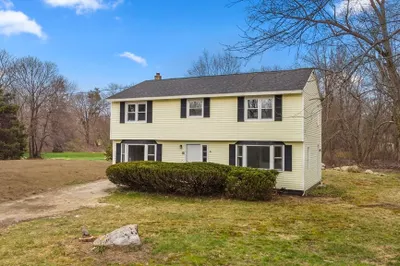 68 Concord Rd 1