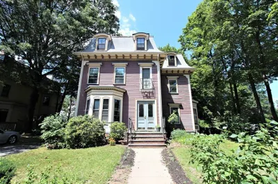 7 Everett Street #3