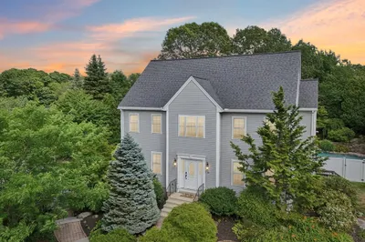 14-g Farmington Dr 1