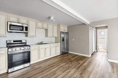 100 Magnolia Ave #26