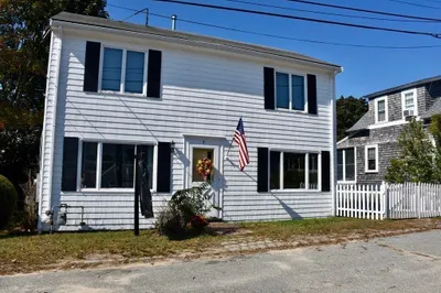 4 Dogwood Ln 1