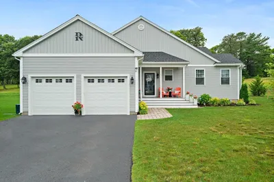6 Jetty Court #6 1