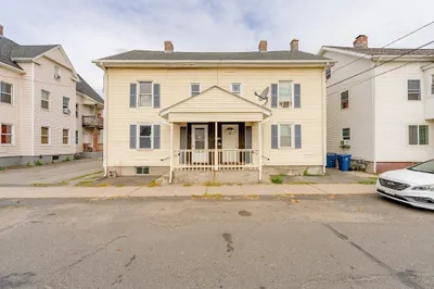 36-38 W School St 1