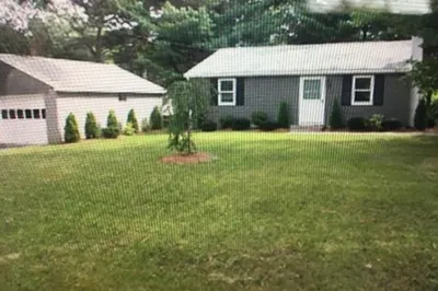 56 Pinewood Ave #1 1