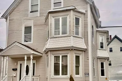 11 Phillips Ave