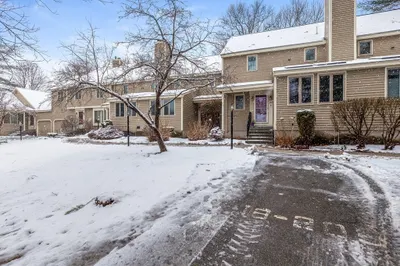 207 Brickett Hill Circle #207 1