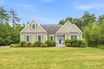 8 Redtail Lane 1