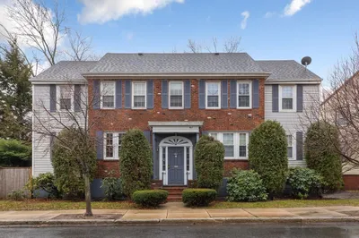 161 Florence St #2