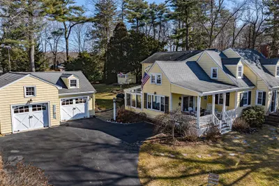 48 Corning Street