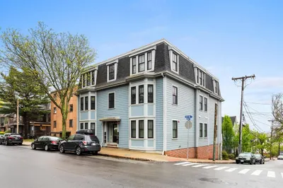 82 Highland Ave #2