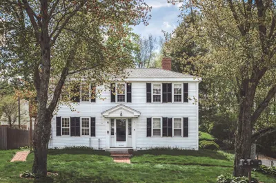 325 Main Street 1