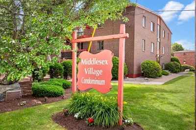 1001 Main St #31 1