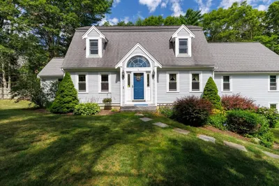 1 Lighthouse Ln 1