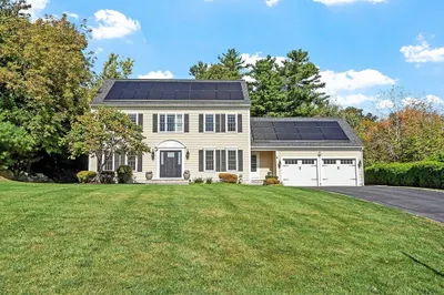 6 Vanessa Dr 1