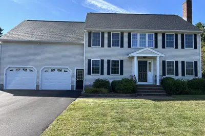 25 Hamilton Way