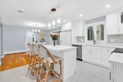 67 Stearns Rd