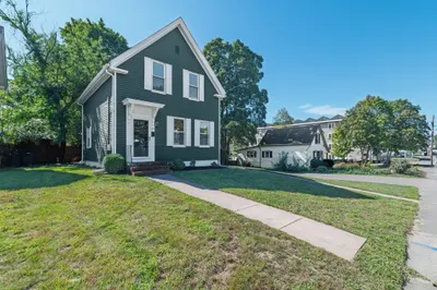 107 E. Water Street 1
