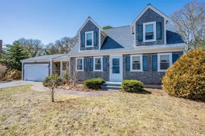 99 Longview Drive 1