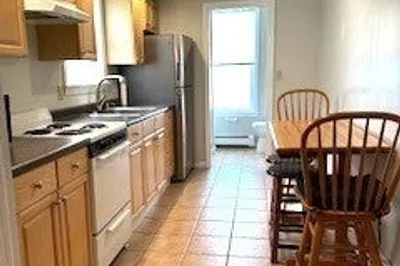 50 Pearl Avenue #2