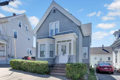 337 Maple St