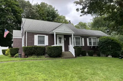 64 Greenwood Ave 1