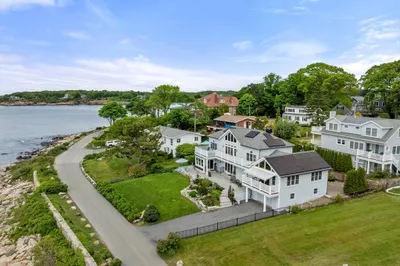 35 Shore Rd 1