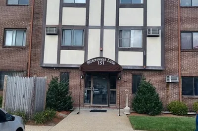 151 Bittersweet Lane #218