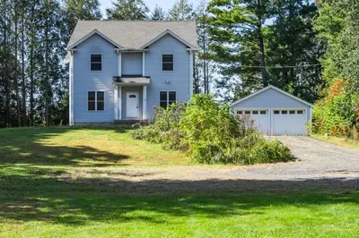 313 Amherst Rd 1