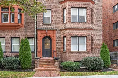 40 Elm St #2 1