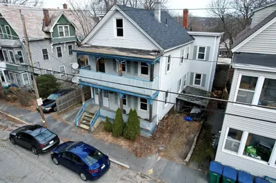 133 Cedar St 1