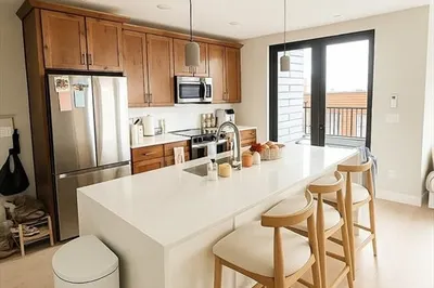400 West Broadway #505