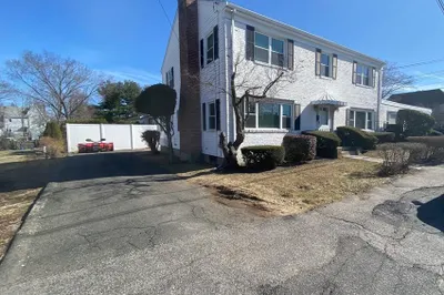 137 Main Street 1